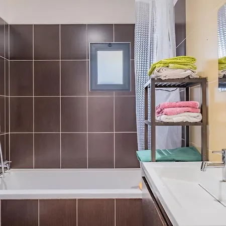 Casa Familiar 3 Quartos * Funchal (Madeira)