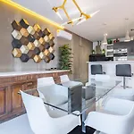 Casa Familiar 3 Quartos * Φουνκάλ